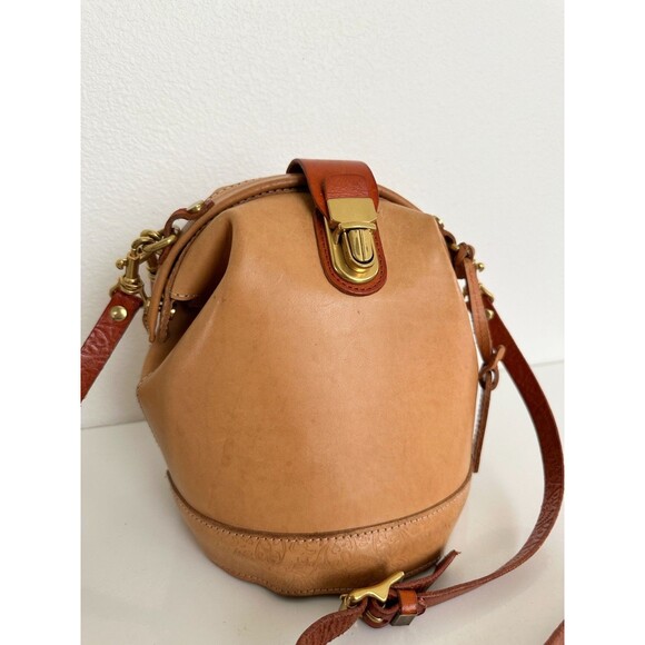 Old Trend Vintage Doctor Bucket Leather Crossbody Bag Handle Strap Brown Buckle - Picture 2 of 16